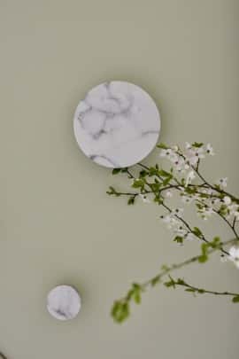 WIESZAK KOŁO MARMUROWY