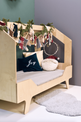 SKANDYNAWSKIE ŁÓŻKO DOMEK