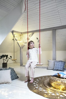 HUŚTAWKA DESKOROLKA czarna