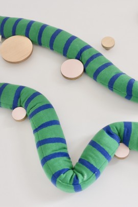 WIESZAK ścienny/uchwyt KOŁO PUDROWY RÓŻOWY