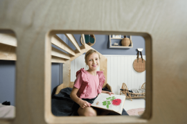 SKANDYNAWSKIE ŁÓŻKO DOMEK