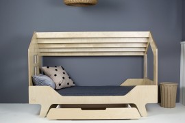 SKANDYNAWSKIE ŁÓŻKO DOMEK