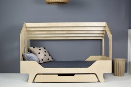 SKANDYNAWSKIE ŁÓŻKO DOMEK